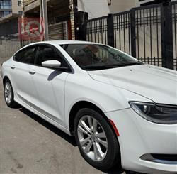 کرایسلەر 200